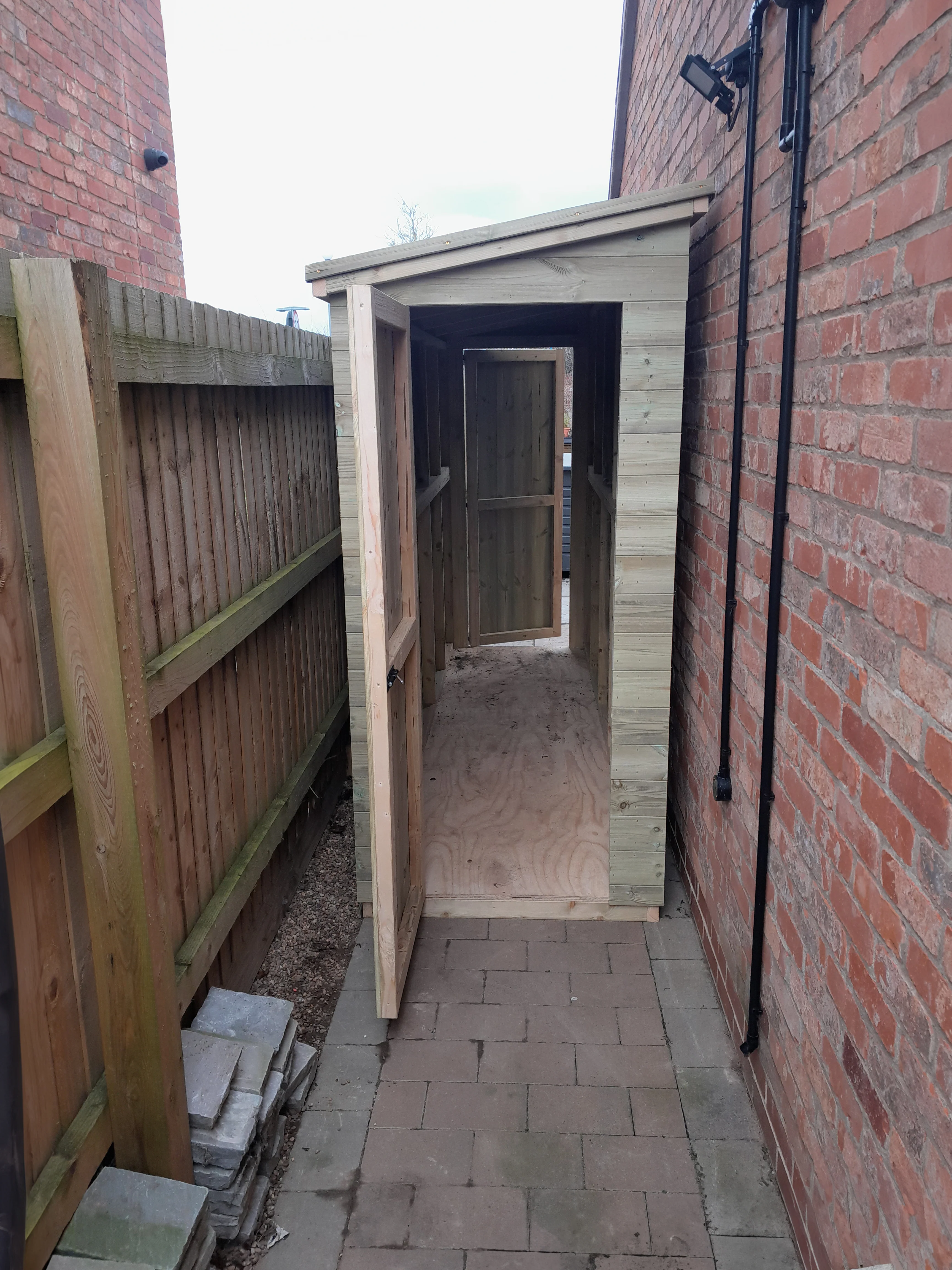 Alleyway Sheds - Image 4