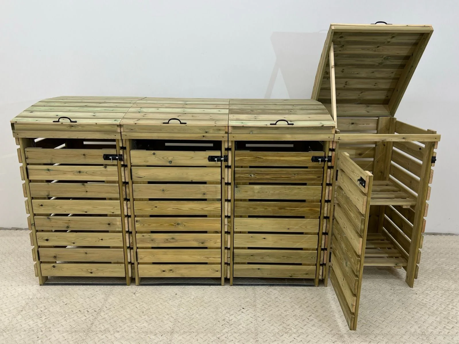Binbreeze Wheelie Bin Storage Unit - Image 10