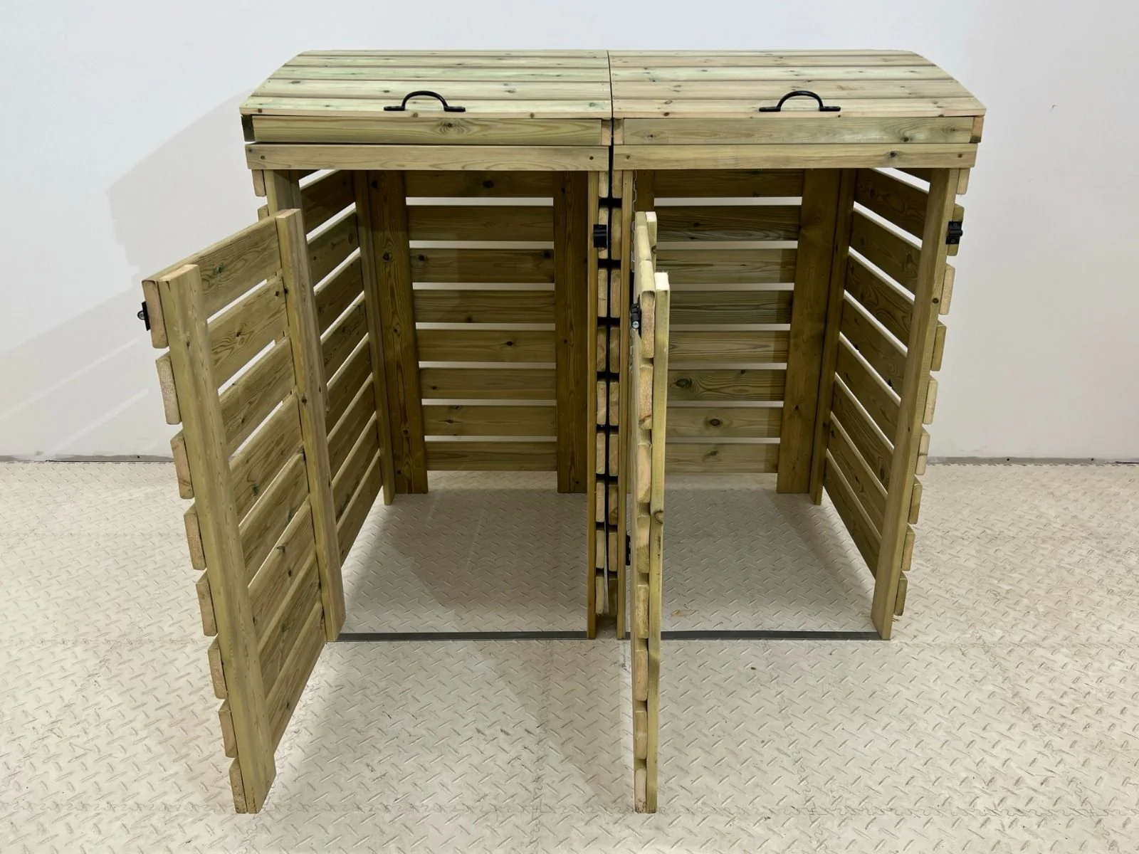 Binbreeze Wheelie Bin Storage Unit - Image 26