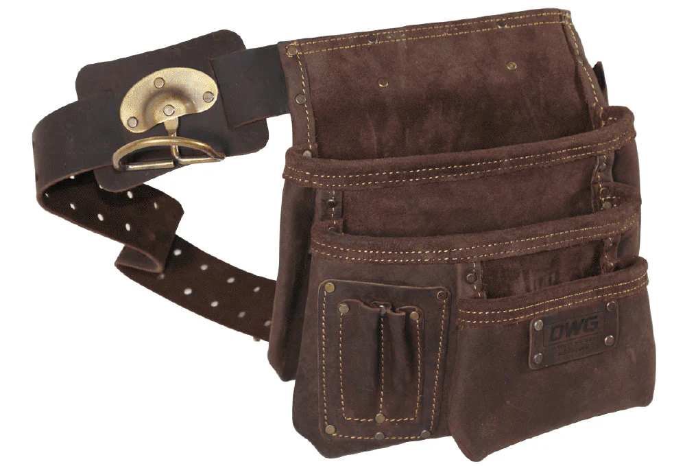 DWG Leather Single Pouch with Leather Belt