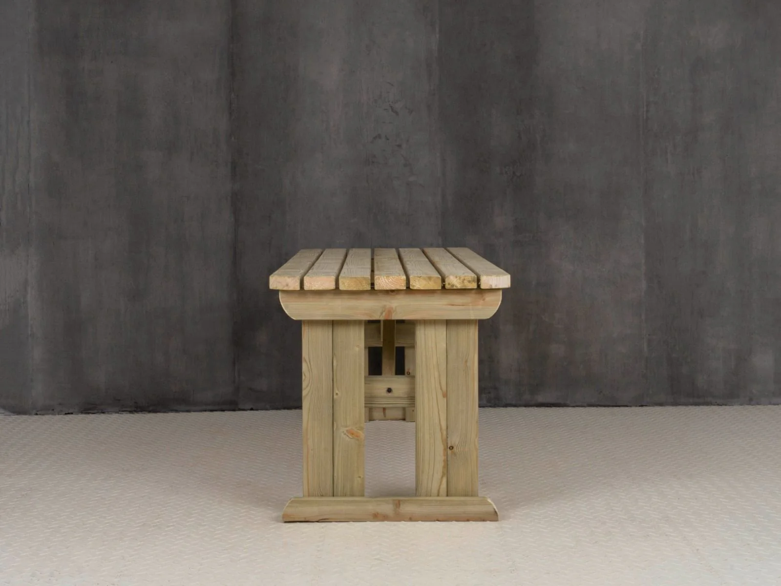 Hollies Rounded Wooden Garden Table, Outdoor Picnic Dining Desk - Image 7