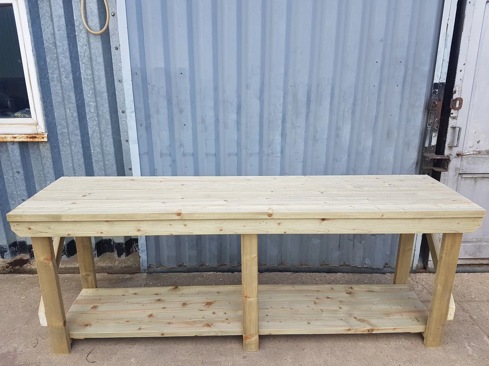 Indoor/outdoor workbench, pressure treated bench - Image 13