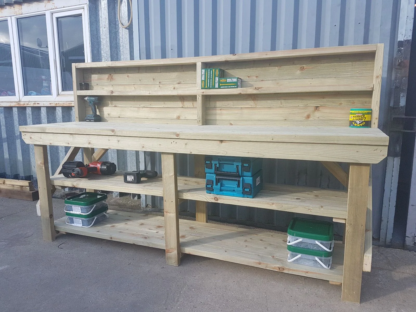 Indoor/outdoor workbench, pressure treated bench with back panel and double shelf - Image 7