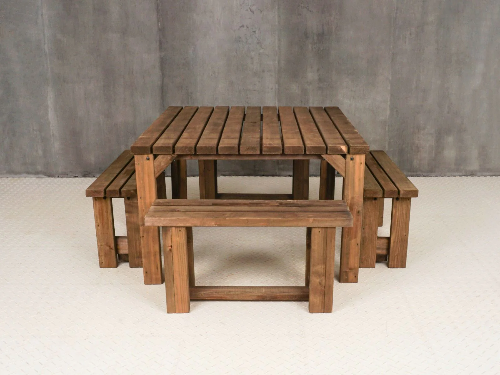 QUADRUM Picnic Table With 4 Benches - Rustic Finish - Image 5