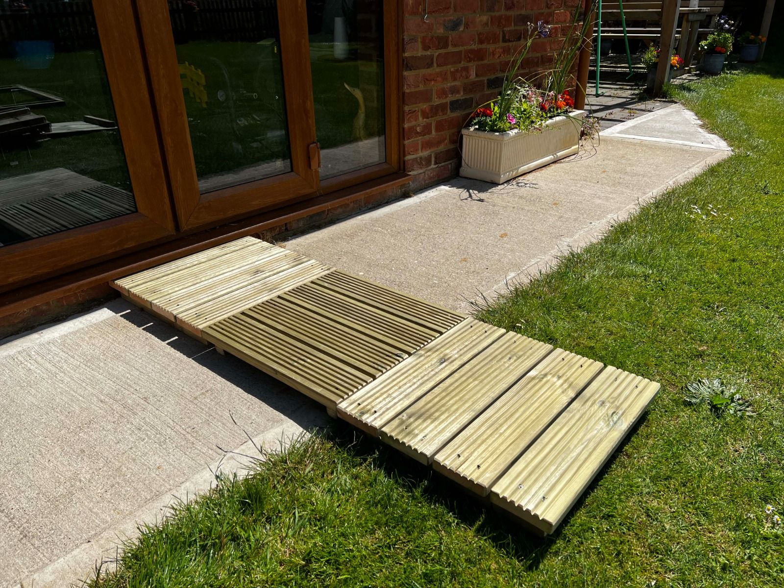 Vertal Decking Tiles - Image 12