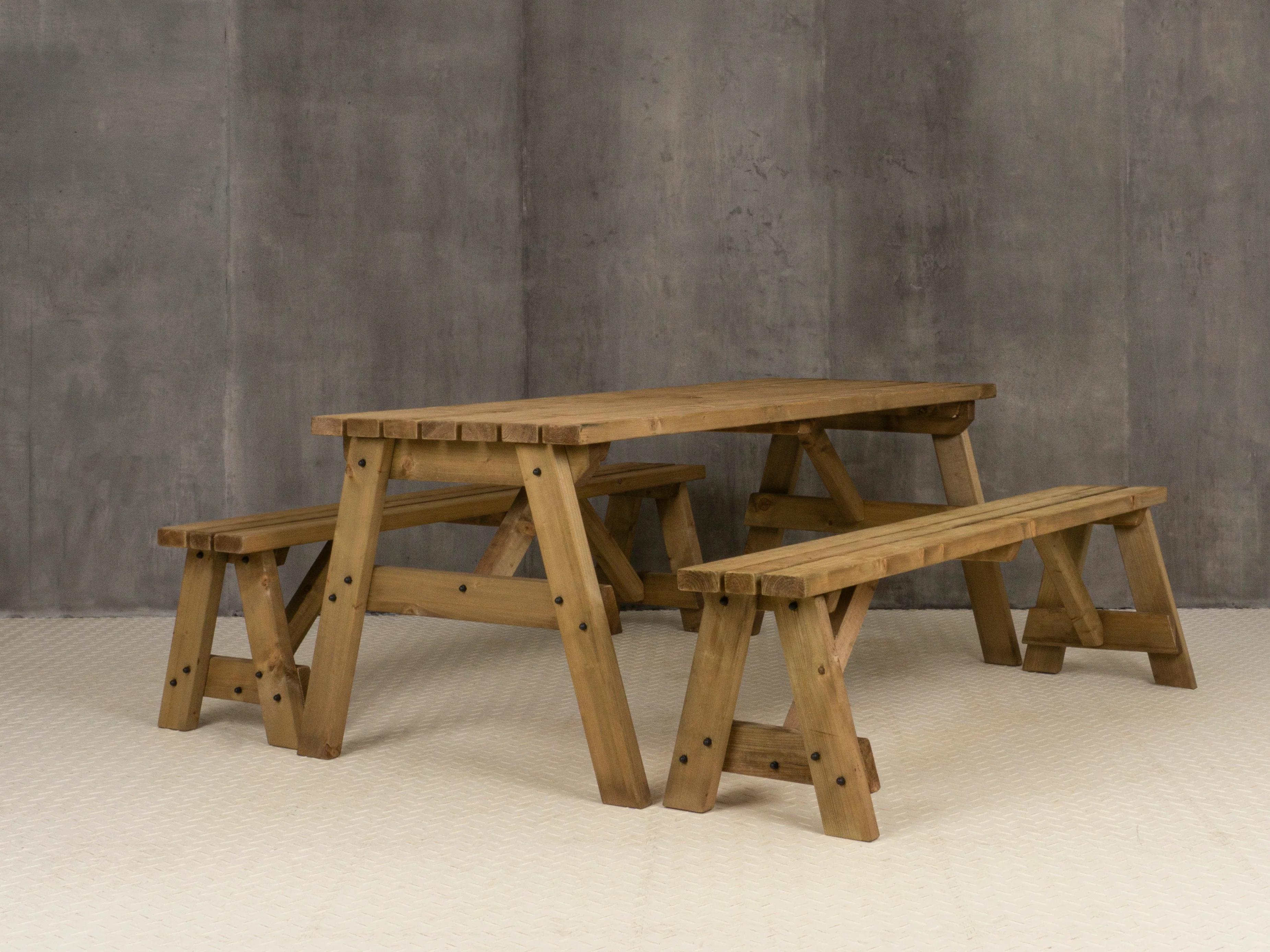 Victoria Picnic Table and Benches Set - Rustic Finish - Image 10