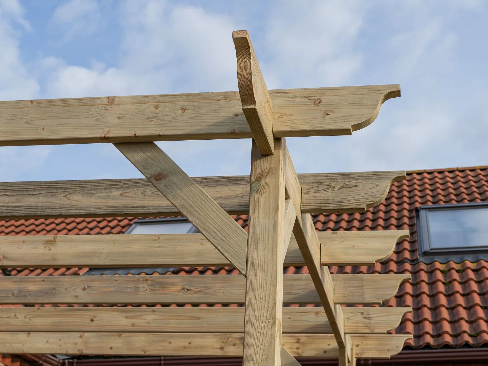 Wall Mounted Wooden Pergola Kit - Longhorn Design - Image 3