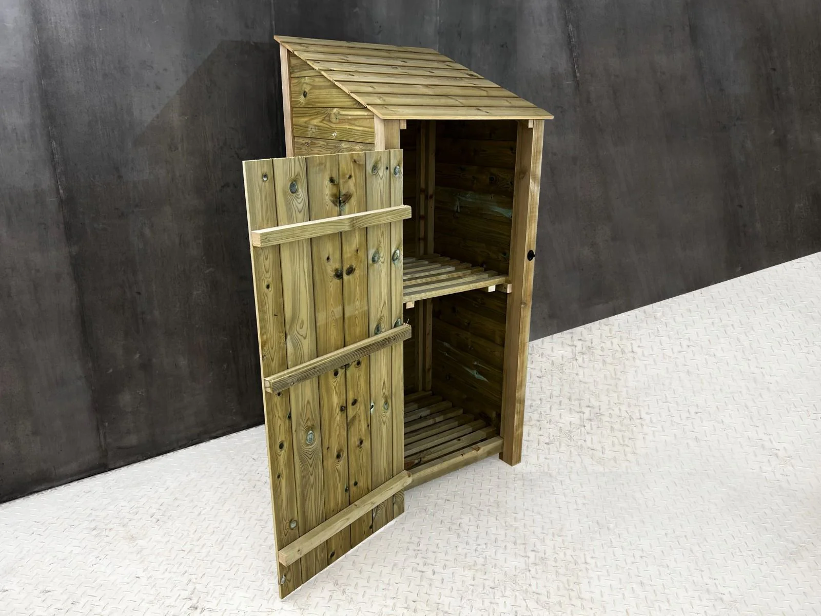 Wooden Premium Tongue/Groove Log Store with Door and Shelf (W-79cm, H-126cm or H-180cm, D-88cm) - Image 5