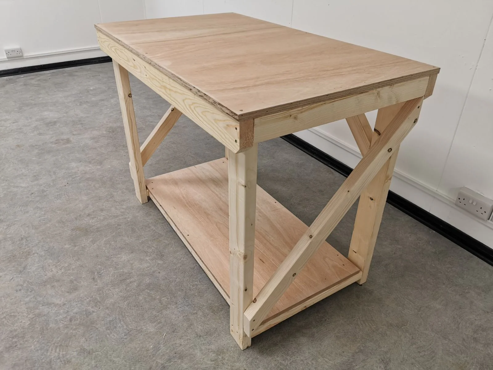 Wooden Workbench 18mm Eucalyptus Hardwood Top Work Station - Image 4
