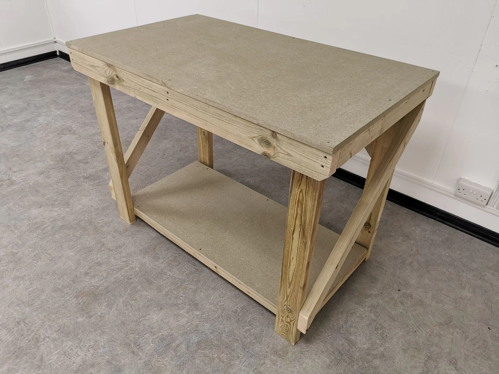 Wooden Workbench 18mm uniMDF Moisture Resistant Top - Image 5